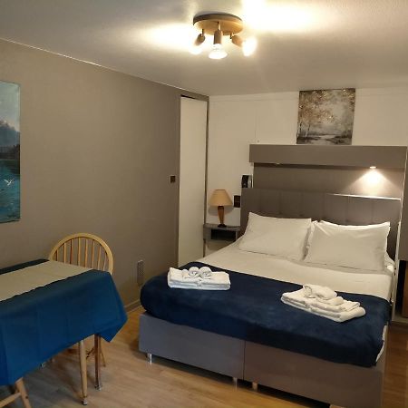 Hotel De Savoie Annecy Exterior photo